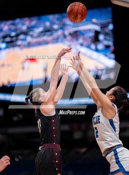 Thumbnail 1 in Farwell vs. Martins Mill (UIL 2A Basketball Division II Final) photogallery.