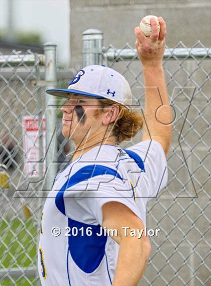 Thumbnail 2 in Brock vs Peaster (UIL 3A Regional Quarterfinal) photogallery.