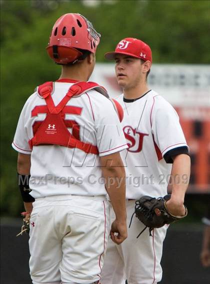 Thumbnail 1 in Gonzaga vs. St. John's (WCAC Quaterfinal) photogallery.
