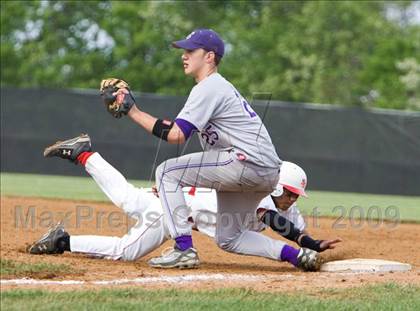 Thumbnail 1 in Gonzaga vs. St. John's (WCAC Quaterfinal) photogallery.