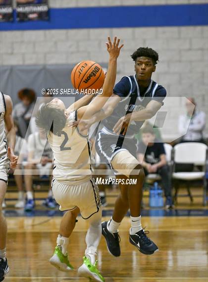 Thumbnail 2 in Calvary Christian vs Berkeley Prep. (SunBash Tourney) photogallery.