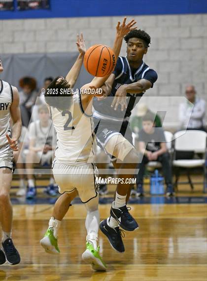 Thumbnail 1 in Calvary Christian vs Berkeley Prep. (SunBash Tourney) photogallery.