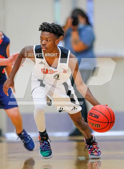 Thumbnail 2 in Sarasota vs Bradenton Christian (Sarasota JV Classic) photogallery.