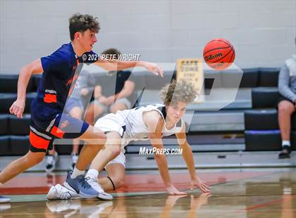 Thumbnail 3 in Sarasota vs Bradenton Christian (Sarasota JV Classic) photogallery.