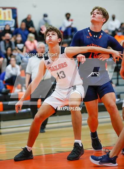 Thumbnail 2 in Sarasota vs Bradenton Christian (Sarasota JV Classic) photogallery.
