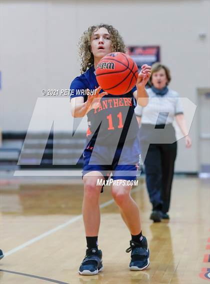 Thumbnail 1 in Sarasota vs Bradenton Christian (Sarasota JV Classic) photogallery.