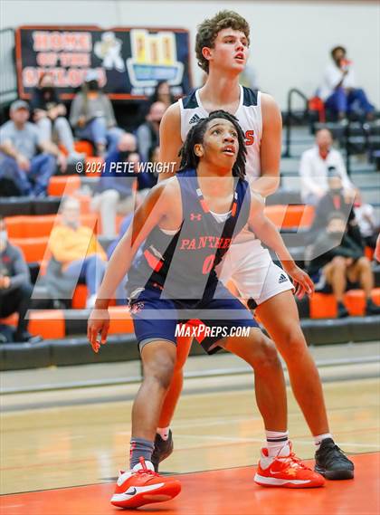 Thumbnail 2 in Sarasota vs Bradenton Christian (Sarasota JV Classic) photogallery.