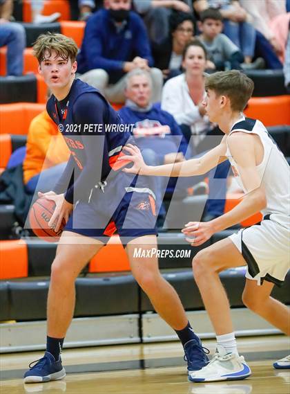 Thumbnail 3 in Sarasota vs Bradenton Christian (Sarasota JV Classic) photogallery.