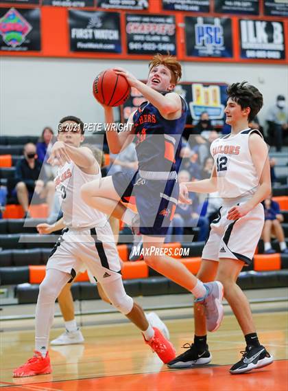 Thumbnail 1 in Sarasota vs Bradenton Christian (Sarasota JV Classic) photogallery.
