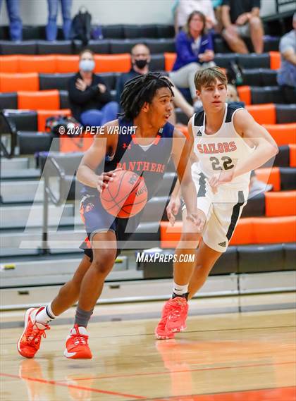 Thumbnail 2 in Sarasota vs Bradenton Christian (Sarasota JV Classic) photogallery.