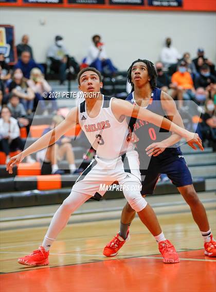 Thumbnail 2 in Sarasota vs Bradenton Christian (Sarasota JV Classic) photogallery.
