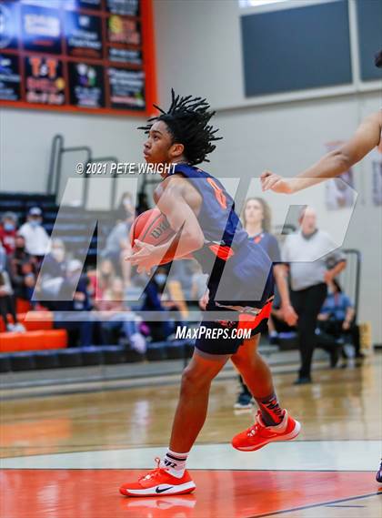 Thumbnail 2 in Sarasota vs Bradenton Christian (Sarasota JV Classic) photogallery.