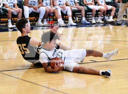 Thumbnail 1 in FR: Archbishop Mitty @ Sacred Heart Cathedral Prep (Freshman A Game) photogallery.