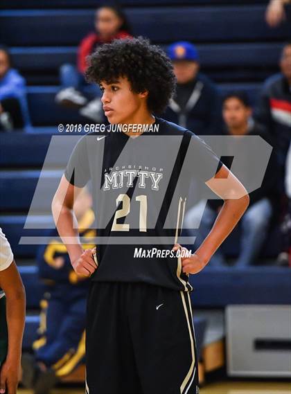 Thumbnail 1 in FR: Archbishop Mitty @ Sacred Heart Cathedral Prep (Freshman A Game) photogallery.
