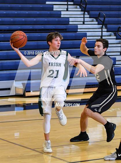 Thumbnail 2 in FR: Archbishop Mitty @ Sacred Heart Cathedral Prep (Freshman A Game) photogallery.