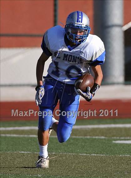 Thumbnail 3 in El Monte @ Gabrielino photogallery.