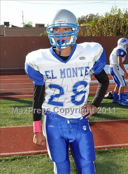 Thumbnail 1 in El Monte @ Gabrielino photogallery.