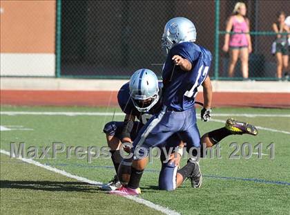 Thumbnail 2 in El Monte @ Gabrielino photogallery.