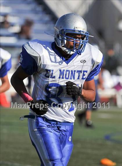 Thumbnail 2 in El Monte @ Gabrielino photogallery.