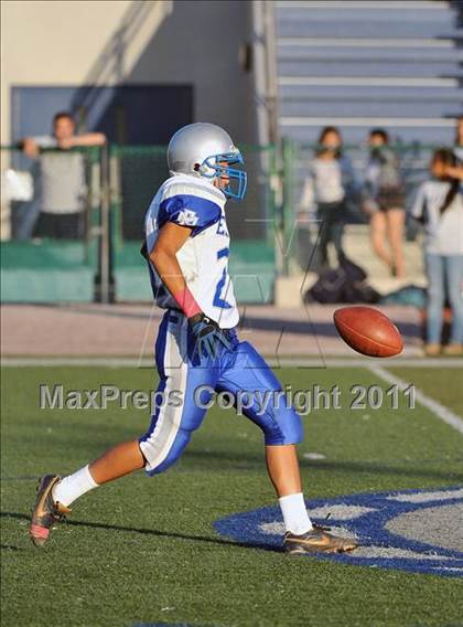 Thumbnail 1 in El Monte @ Gabrielino photogallery.