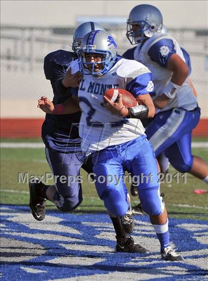 Thumbnail 3 in El Monte @ Gabrielino photogallery.