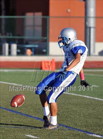 Thumbnail 2 in El Monte @ Gabrielino photogallery.