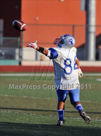 Thumbnail 2 in El Monte @ Gabrielino photogallery.