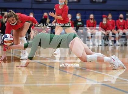Thumbnail 1 in The Woodlands vs Wylie (UIL 6A Regional Semifinal) photogallery.