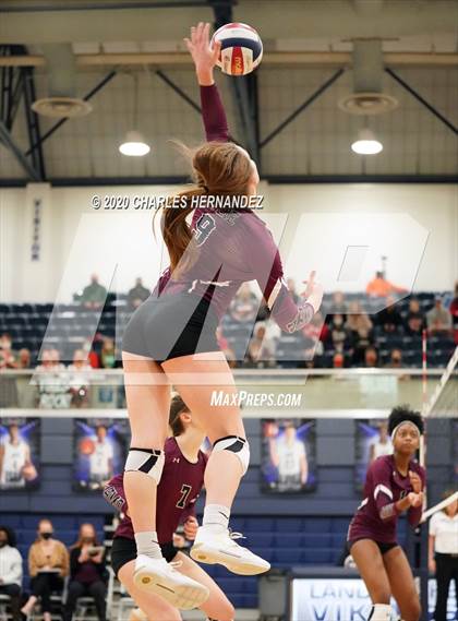 Thumbnail 2 in The Woodlands vs Wylie (UIL 6A Regional Semifinal) photogallery.