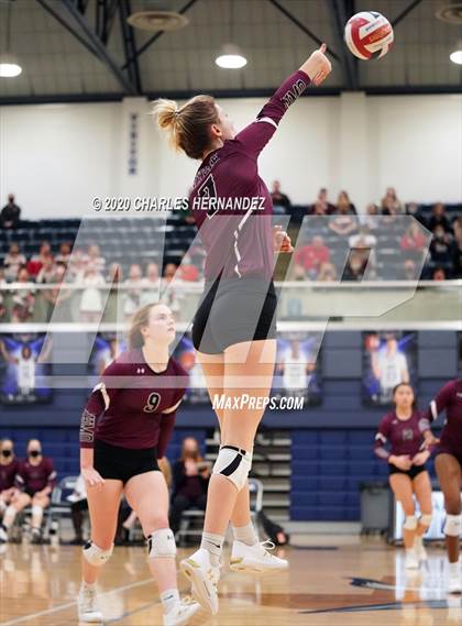 Thumbnail 1 in The Woodlands vs Wylie (UIL 6A Regional Semifinal) photogallery.