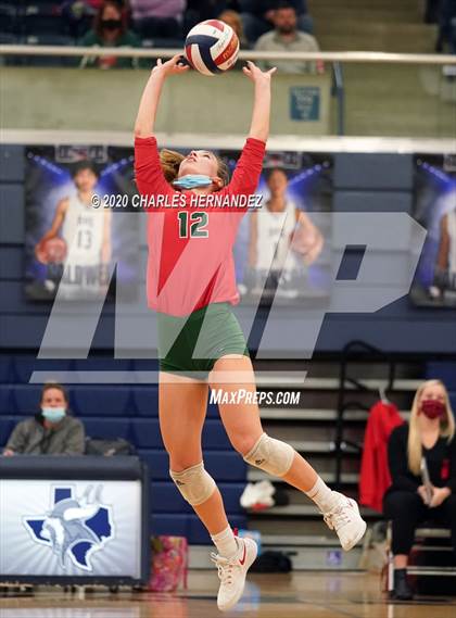 Thumbnail 2 in The Woodlands vs Wylie (UIL 6A Regional Semifinal) photogallery.