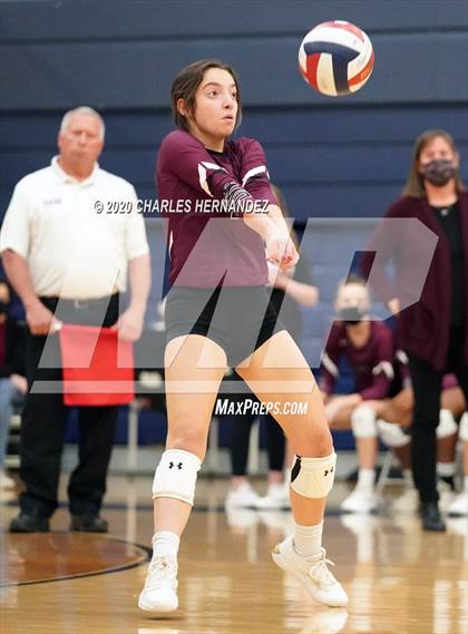 Thumbnail 3 in The Woodlands vs Wylie (UIL 6A Regional Semifinal) photogallery.