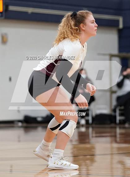 Thumbnail 1 in The Woodlands vs Wylie (UIL 6A Regional Semifinal) photogallery.