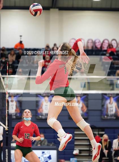 Thumbnail 2 in The Woodlands vs Wylie (UIL 6A Regional Semifinal) photogallery.