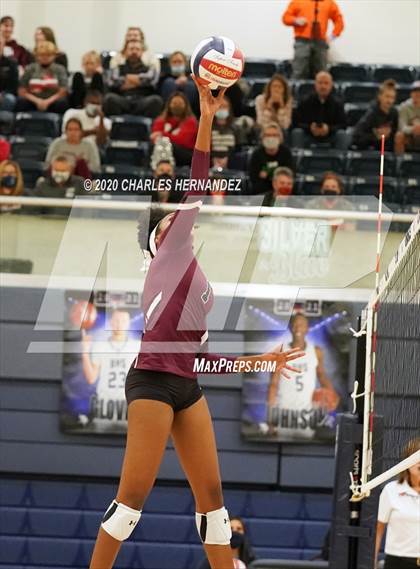 Thumbnail 3 in The Woodlands vs Wylie (UIL 6A Regional Semifinal) photogallery.