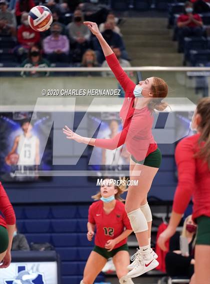 Thumbnail 2 in The Woodlands vs Wylie (UIL 6A Regional Semifinal) photogallery.