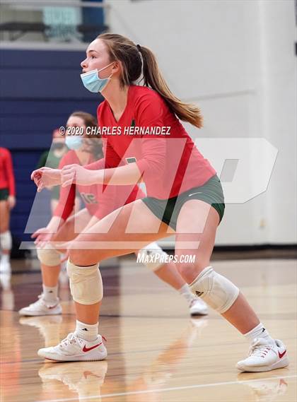 Thumbnail 1 in The Woodlands vs Wylie (UIL 6A Regional Semifinal) photogallery.