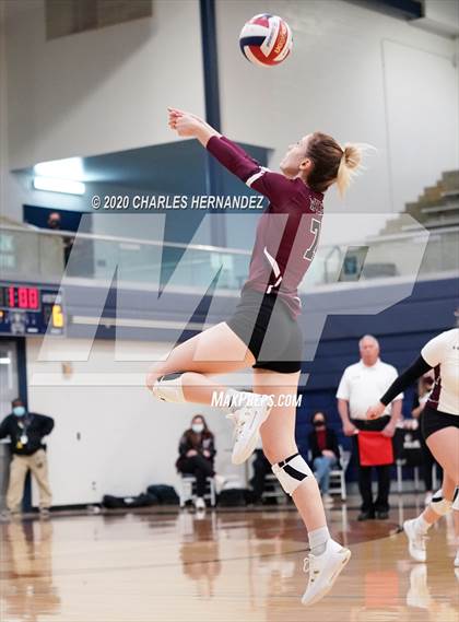 Thumbnail 1 in The Woodlands vs Wylie (UIL 6A Regional Semifinal) photogallery.