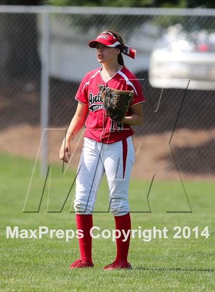 Thumbnail 1 in St. Patrick-St. Vincent vs. Antelope (Stephanie LeDoux Tournament) photogallery.
