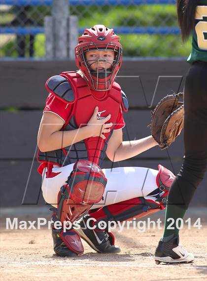 Thumbnail 2 in St. Patrick-St. Vincent vs. Antelope (Stephanie LeDoux Tournament) photogallery.