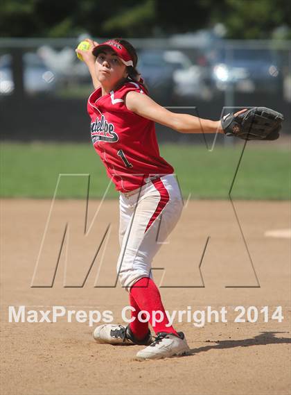 Thumbnail 3 in St. Patrick-St. Vincent vs. Antelope (Stephanie LeDoux Tournament) photogallery.