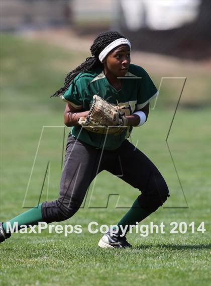 Thumbnail 1 in St. Patrick-St. Vincent vs. Antelope (Stephanie LeDoux Tournament) photogallery.