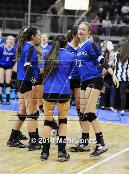Thumbnail 2 in Phoenix Country Day vs. Valley Christian (AIA D4 Playoff) photogallery.