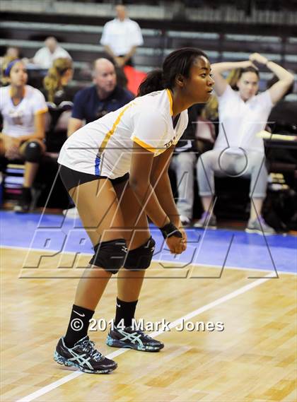 Thumbnail 1 in Phoenix Country Day vs. Valley Christian (AIA D4 Playoff) photogallery.