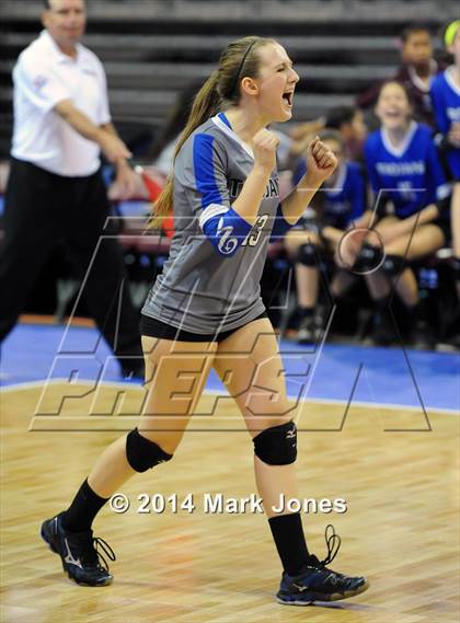 Thumbnail 2 in Phoenix Country Day vs. Valley Christian (AIA D4 Playoff) photogallery.