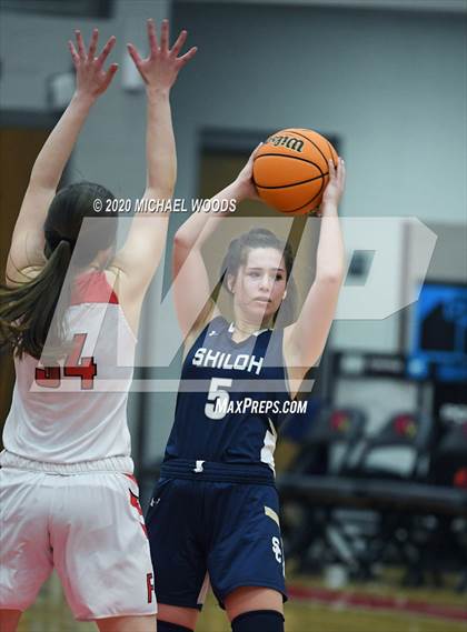 Thumbnail 1 in Shiloh Christian @ Farmington photogallery.