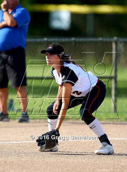 Thumbnail 2 in Rocklin vs Bella Vista (CIF SJS D2 Final) photogallery.