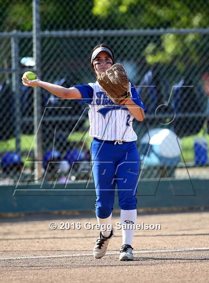 Thumbnail 2 in Rocklin vs Bella Vista (CIF SJS D2 Final) photogallery.