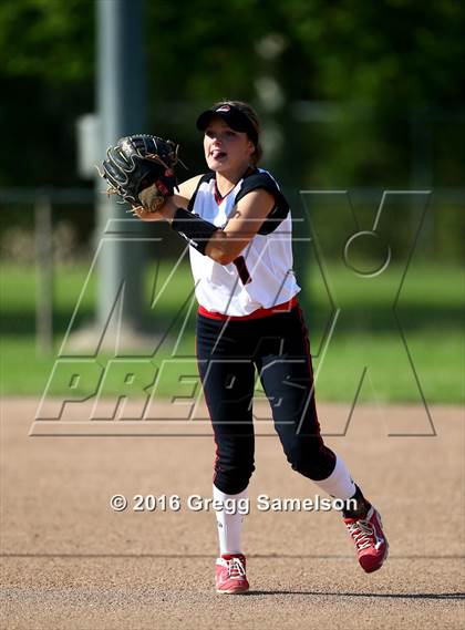 Thumbnail 2 in Rocklin vs Bella Vista (CIF SJS D2 Final) photogallery.