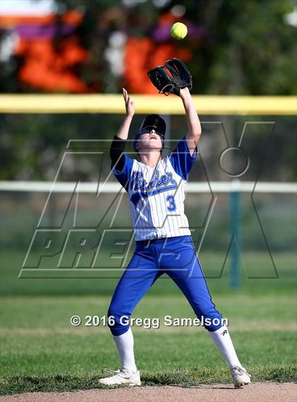Thumbnail 1 in Rocklin vs Bella Vista (CIF SJS D2 Final) photogallery.